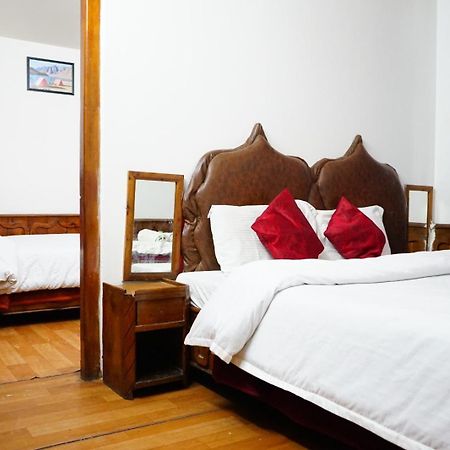 Hotel Magnolia Mallroad Manali Zewnętrze zdjęcie
