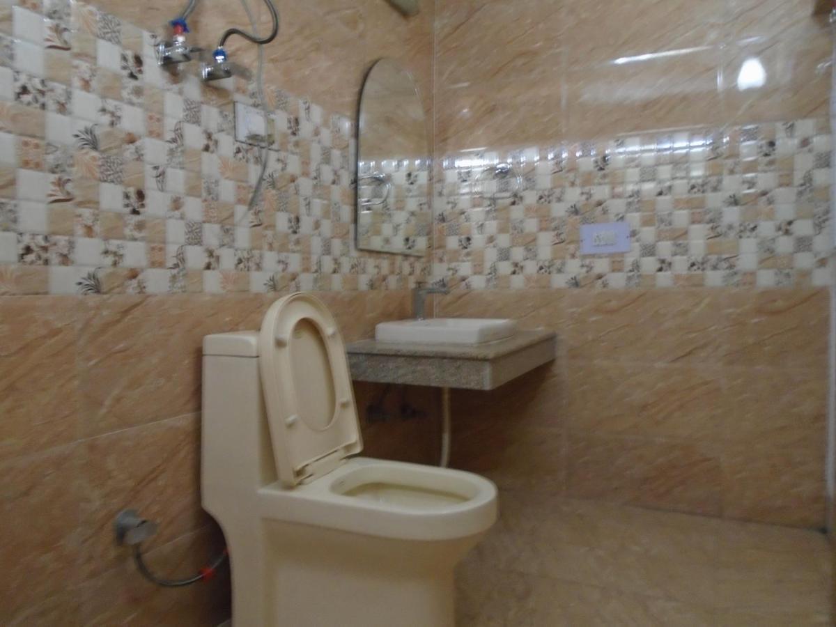 Hotel Magnolia Mallroad Manali Zewnętrze zdjęcie