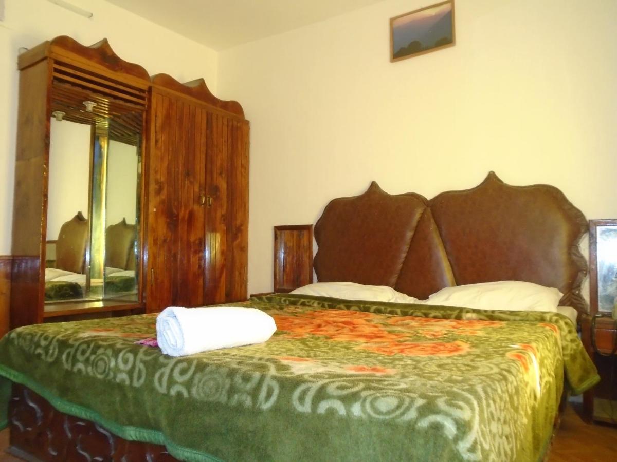 Hotel Magnolia Mallroad Manali Zewnętrze zdjęcie