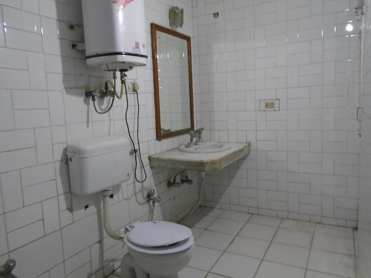 Hotel Magnolia Mallroad Manali Zewnętrze zdjęcie