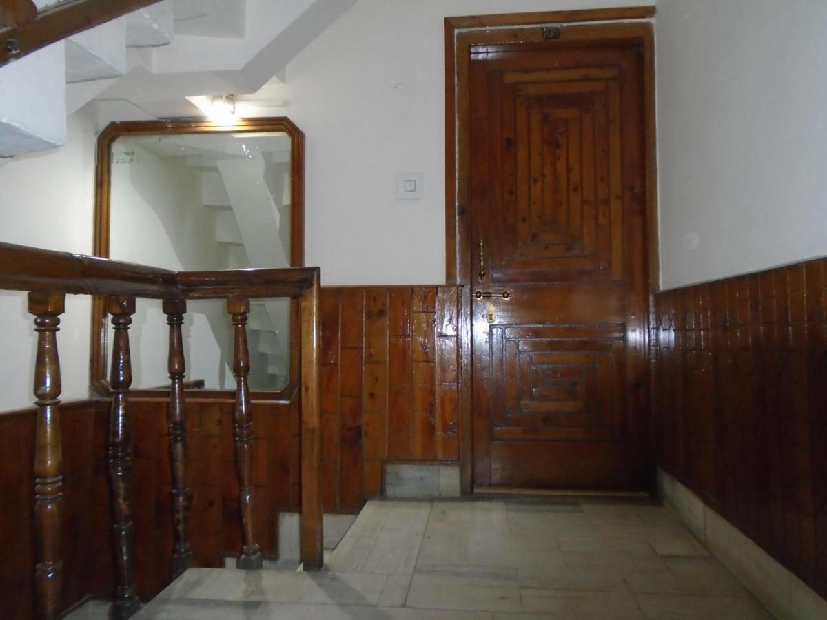 Hotel Magnolia Mallroad Manali Zewnętrze zdjęcie